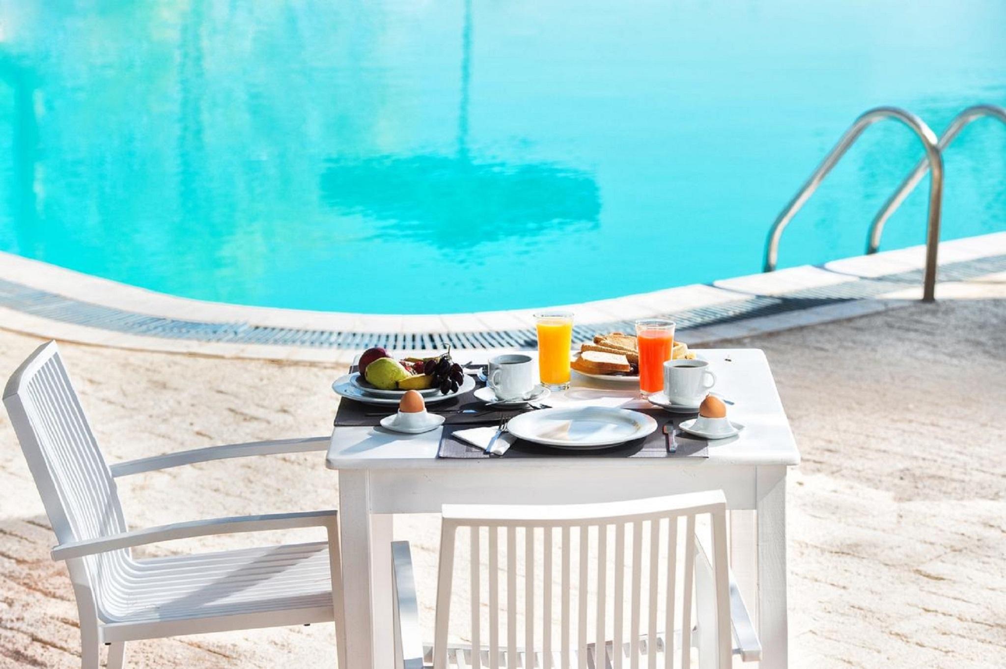 Akra Morea Hotel & Residences Monemvasía Zewnętrze zdjęcie